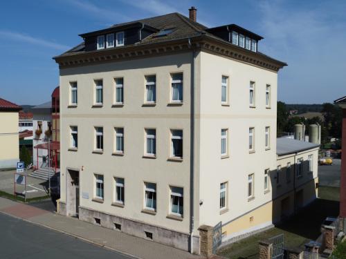 Gebäude am Standort Neustadt/Orla